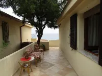 House / Villa - independent  with beautiful sight on the gulf