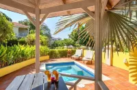 Woodlands Luxury Villas Hotels in Mullins