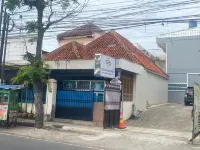 Nganjuk Family Guest House Hotels in Bagor