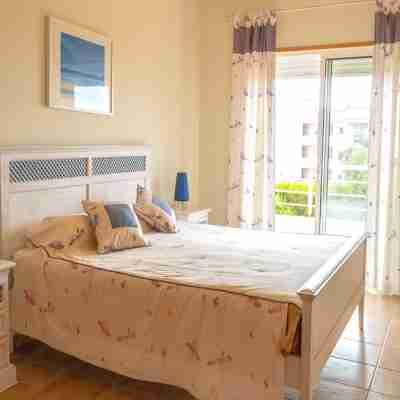 Fabulous Sea Views, Wi Fi, Walk to Restaurants and to Luz Blue Flag Beach Rooms