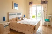 Fabulous Sea Views, Wi Fi, Walk to Restaurants and to Luz Blue Flag Beach