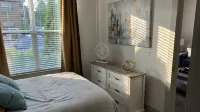 Beautiful 1 Bdrm short walk to Truist Park