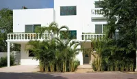 New luxury villa grate location breakfast included walking distance to the beach