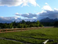 Book Today!  Spectacular Mountain Views!