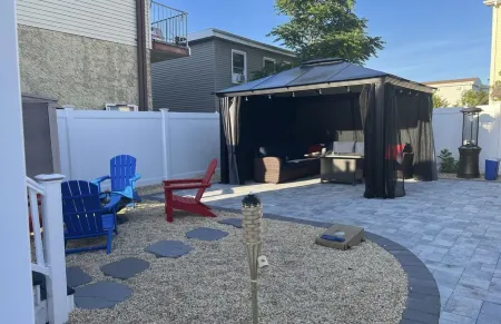 4 minute walk to the beach and boardwalk