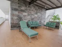 Suite w/Outdoor pool and Kitchenette Hotels in Pedernales