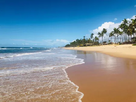 Melhor casa em Salvador / Vilas do Atlântico para relaxar e ser feliz !!! Отели рядом с достопримечательностью «Parque Ecológico de Lauro de Freitas»