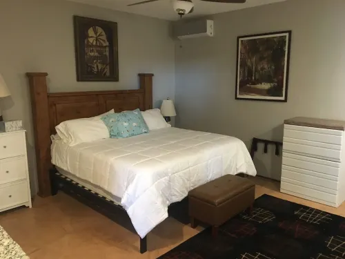 Beautiful Upper Level Condo Two Bedroom, Two 1/2 Bath Unit.