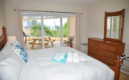 Oceanfront Paradise: Luxurious Penthouse with Spectacular Pools and Peloton