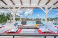 Villa Cacyli: private heated pool and Jacuzzi, view of Baie des Mulets 住宿飯店