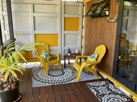 Are Mii , a stylish one room container home