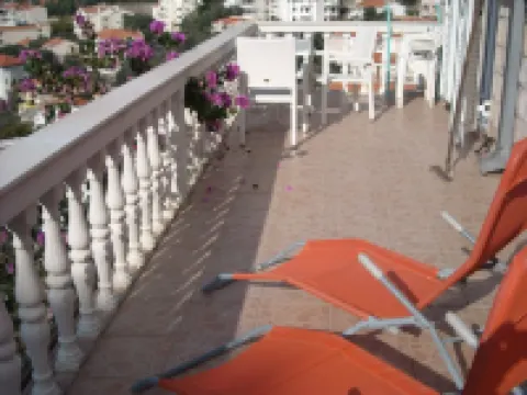 Penthouse Apartment Sveti Stefan