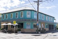 Entire unit in Newcastle: family friendly, free parking, walk to beach and shops Hotels in The Junction