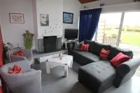 Modern, Sunny FH by the Sea Family-Friendly Top-Renovated 7.-14.9.25 Last Min.