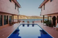 Nice vacation place to relax under the hot sun of zihuatanejo