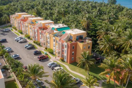 Oceanfront Garden Villa- affordable