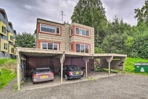 Anchorage Condo - Walk to Downtown and Coast Trail! - Condos