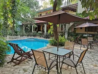 Casa Quetzal Hotel - Pool