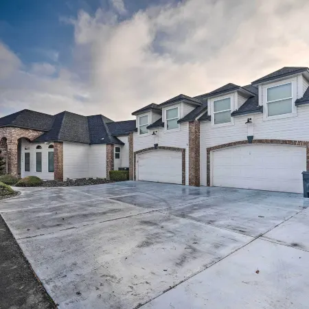 Chic Washington Wine Country Vacation Rental!