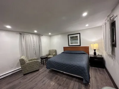 Cedar Springs Motel Hotels near Scotch Block Winery