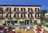 Albergo Ristorante San Matteo Hotel in zona La Rabina - Rotonda sul mare