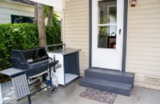My Home Is Your Home 2 Bedroom Home