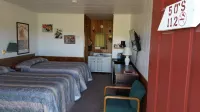 Drake Motel - Motels