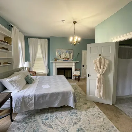 Meadows Inn