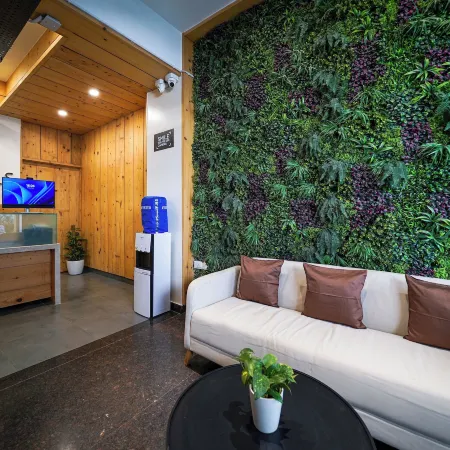 Open by Olive - Moka Hotel Отели рядом с достопримечательностью «Торговый квартал Ганди-Базар»