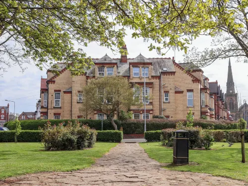 Trinity Lodge Hotels in Flamborough