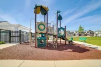 Patio, Park and Peace Skyview Landing in Eagle! - Wifi