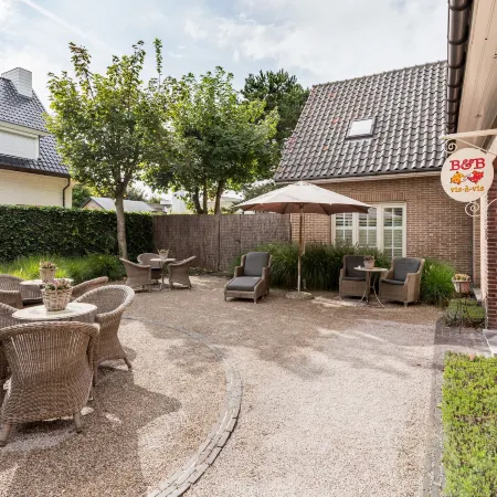 B&B Vis-à-Vis