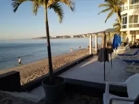 Suites Atlas - Ocean Front - Beach