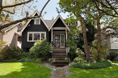 Contemporary Home B&B - Bed and breakfasts