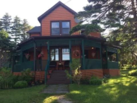 Wildflowers Country Inn - Inns