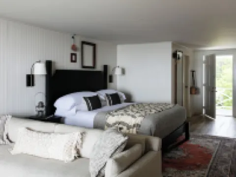 藍鳥海洋點旅館 酒店