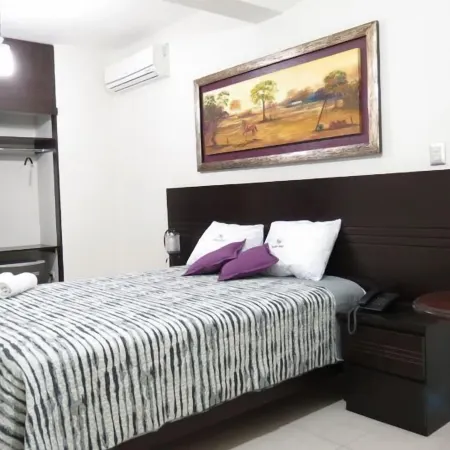 Cacique Hotel