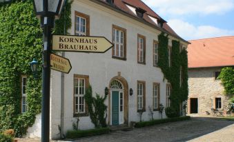 Hotel Burg Wanzleben
