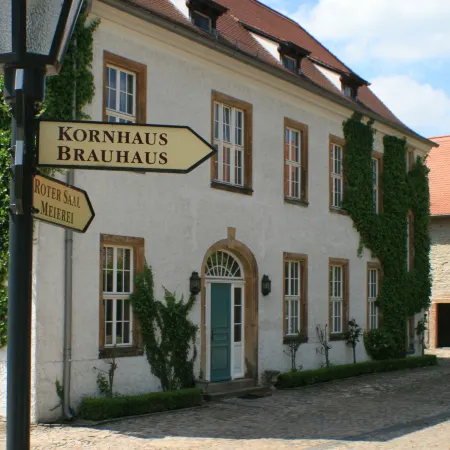 Hotel Burg Wanzleben