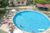 Metin Hotel - Uima-altaat