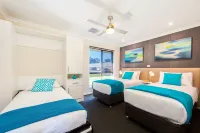 Howlong Golf Resort Hotels in Corowa