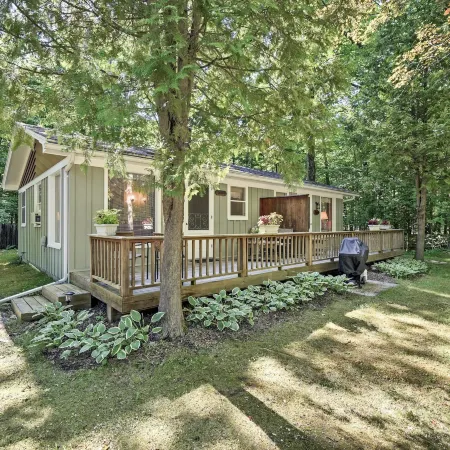 Cozy Cottage Duplex Walk to Peninsula State Park!