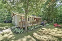 Cozy Cottage Duplex Walk to Peninsula State Park! - Pysäköinti
