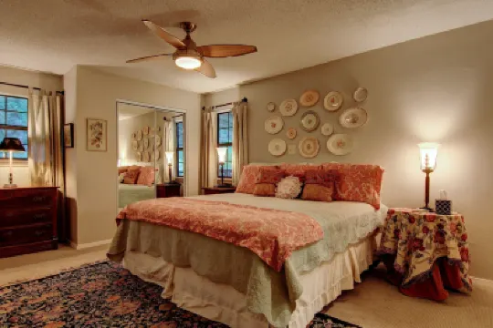 Leaning Oak Prd 923 Hotels near Gypsy River Resort