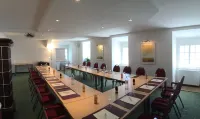 Hotel & Restaurant Knapppenstöckl - Bãi đậu xe