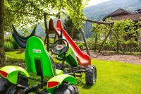 Residence Obermoarhof - Family Apartments with Pool & Playground Hotels in Vintl