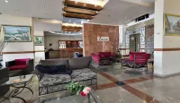 Holiday Suites Hotel & Beach Resort Hotels in Haret Sakher