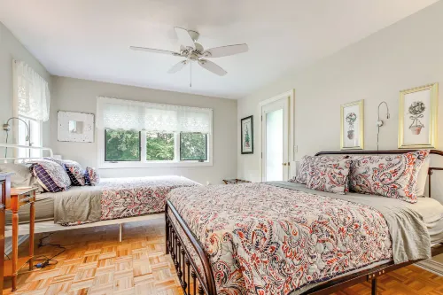 Sturgeon Bay Hideaway w/ Direct Water Access! - 3 tähden