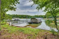 Peaceful Lake Hartwell Gem w/ Boat Dock - 3-Star