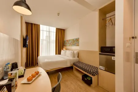 MaxOneHotels @ Premier Melawai